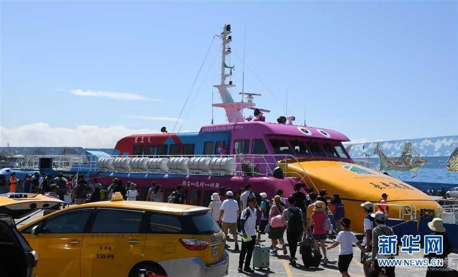 （圖文互動(dòng)）（1）旅游旺季來(lái)臨 臺(tái)灣業(yè)者各展身手引游客