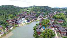 找鄉(xiāng)愁就去貴州臺江交下苗寨