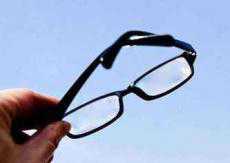 過半數(shù)兒童青少年近視 為孩子打一場“全民視力保衛(wèi)戰(zhàn)”