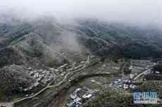 廣西：大苗山春節(jié)迎冰雪