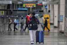 香港控關(guān)見效半日161人入境隔離 香港居民18人