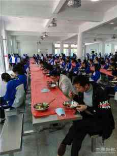 祁陽四中：主動作為，落實(shí)“四早”筑牢食堂“防疫墻”