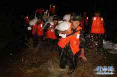 武警官兵持續(xù)奮戰(zhàn)多地洪澇災(zāi)害搶險(xiǎn)救援一線