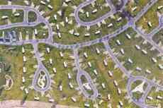 房車自駕成為旅游業(yè)新焦點(diǎn) 營(yíng)地服務(wù)能力尚不足