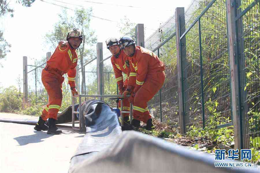 #(社會(huì))(3)福建:消防“秋練兵”