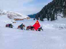 “兩會(huì)”巡邊 護(hù)航祖國