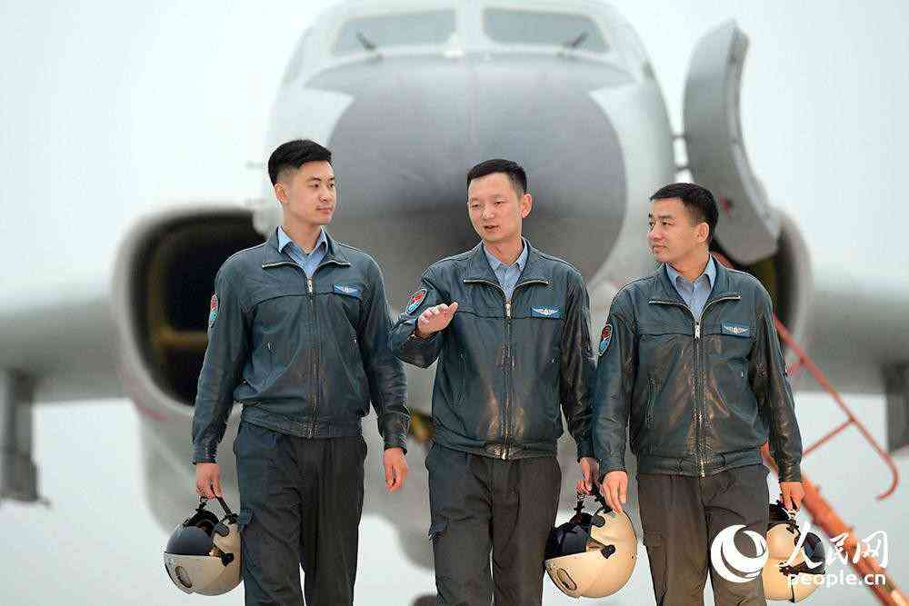 飛行員交流訓(xùn)練心得。