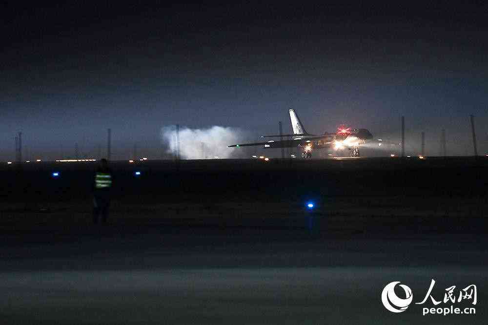 戰(zhàn)機(jī)完成既定課目返航。