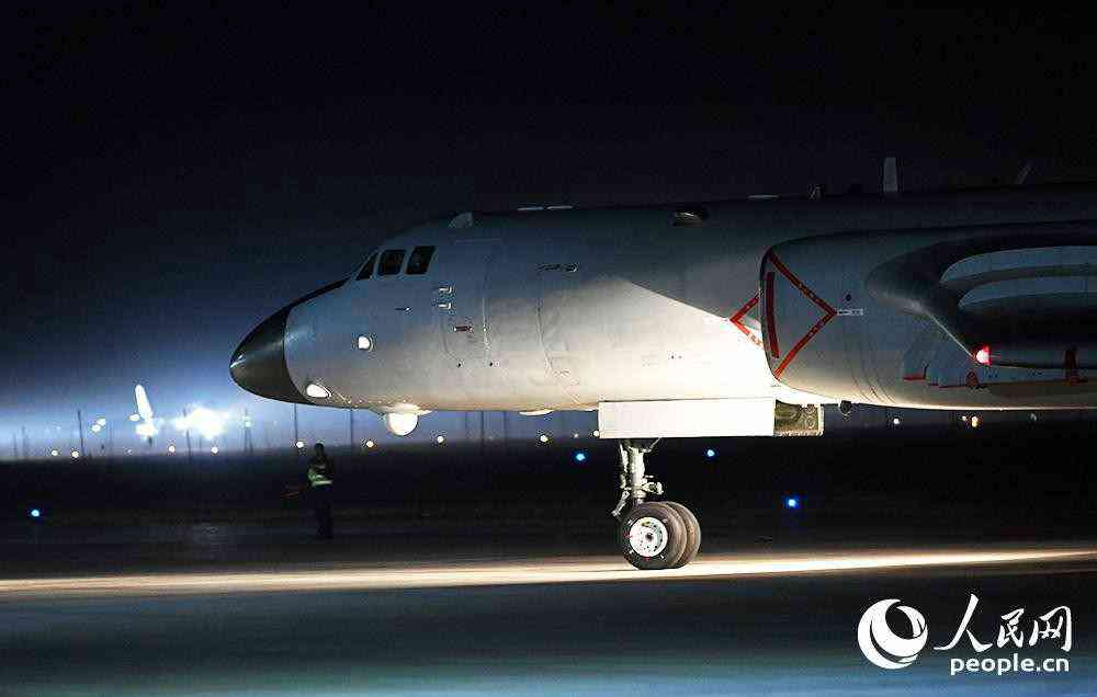 戰(zhàn)機(jī)完成既定課目返航。