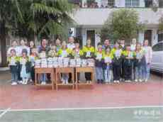 凝聚鄉(xiāng)賢力量?助力鄉(xiāng)村教育