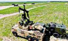 效能翻倍 紅旗17A雙發(fā)雙攔截精準打擊能力強