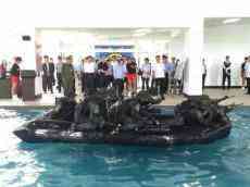 泳池練突擊、傘下學(xué)打靶 ?臺(tái)軍少爺兵是怎樣練成的