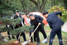 湘鄉(xiāng)市青年企業(yè)家商會(huì)開展“愛綠、護(hù)綠、植綠，活動(dòng)