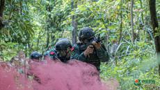 淬火利刃！武警特戰(zhàn)隊員開展多課目訓(xùn)練