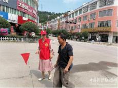 安徽金寨斑竹園鎮(zhèn)：靚麗“志愿紅”，最美風(fēng)景線