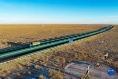 二廣高速二連浩特至賽漢塔拉段改擴建公路正式通車