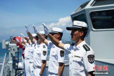 中國(guó)海軍戚繼光艦結(jié)束對(duì)越南友好訪問(wèn)啟程前往泰國(guó)