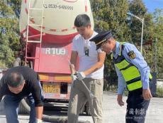 黃山交通執(zhí)法：剛?cè)岵?jì)，黃山交通執(zhí)法很有“人情味