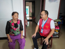 創(chuàng)文故事｜雷儀群：根植社區(qū)終不悔 萬(wàn)千情懷只為民