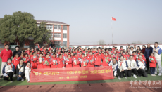 江淮汽車“牽手·瑞風(fēng)行動”走進(jìn)安徽肥東縣八斗學(xué)校