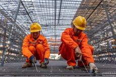 開(kāi)年即開(kāi)跑——新年首個(gè)工作日一線開(kāi)工見(jiàn)聞