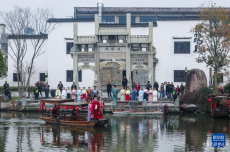 古城趕大集 宋韻過(guò)大年