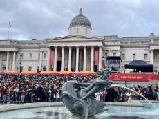 “四海同春” 英國倫敦超70萬人共慶新春