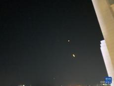 敘利亞首都大馬士革傳出密集、巨大爆炸聲