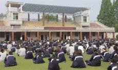 沅江三中開展防溺水安全教育，筑牢學(xué)生生命“安全網(wǎng)”