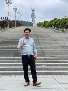 伴隨困難和挫折勇敢前行