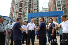 珠暉區(qū)領(lǐng)導(dǎo)現(xiàn)場辦理“走找想促”意見建議 