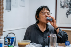 張桂梅校長連續(xù)14年送考