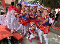 香約慶陽(yáng) 端午非遺花式香包“扮靚”老區(qū)