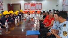 邵東市大禾塘街道辦事處開(kāi)展金盾馨苑電梯救援應(yīng)急演練