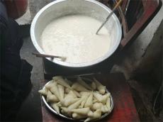 芭蕉油炸粑，故鄉(xiāng)的味覺記憶