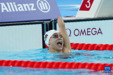 楊洪贏得男子100米蛙泳SB6級冠軍并打破殘奧會(huì)紀(jì)錄