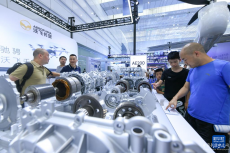 中國動力電池產業(yè)新技術、新成果集中亮相