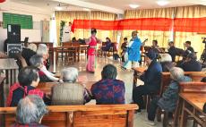 安徽廬江：文藝演出迎重陽