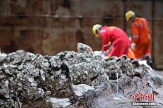 長(zhǎng)江口二號(hào)古船考古試掘工作正式開(kāi)始