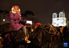 法國(guó)舉行儀式慶祝巴黎圣母院重新開放