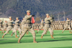 直擊練兵場：多部隊開展新年度軍事訓(xùn)練