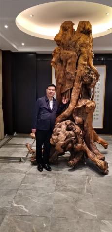 婁義華： 朝斯夕斯堅(jiān)持書寫新詩篇