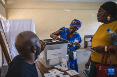 加蓬總統(tǒng)選舉投票開(kāi)始