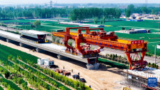 雄商高鐵梁鄆段完成全部箱梁架設(shè)