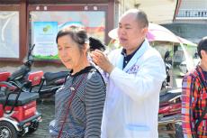 執(zhí)中醫(yī)妙術(shù) 守鄉(xiāng)土安康——記湖南澧縣中醫(yī)師胡春華