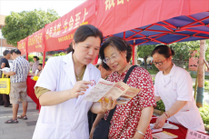 衡陽(yáng)市珠暉區(qū)民政系統(tǒng)開(kāi)展民生宣傳活動(dòng)