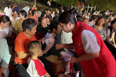 雙節(jié)游園話平安！衡南縣云集街道織密民生防護(hù)網(wǎng)