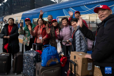 黑龍江開(kāi)行今冬首趟冰雪旅游列車(chē)