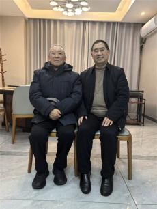 阡陌間的翰墨韻一一記貴州桐梓籍書法家婁上樓