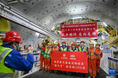 青島膠州灣第二隧道盾構掘進突破3000米